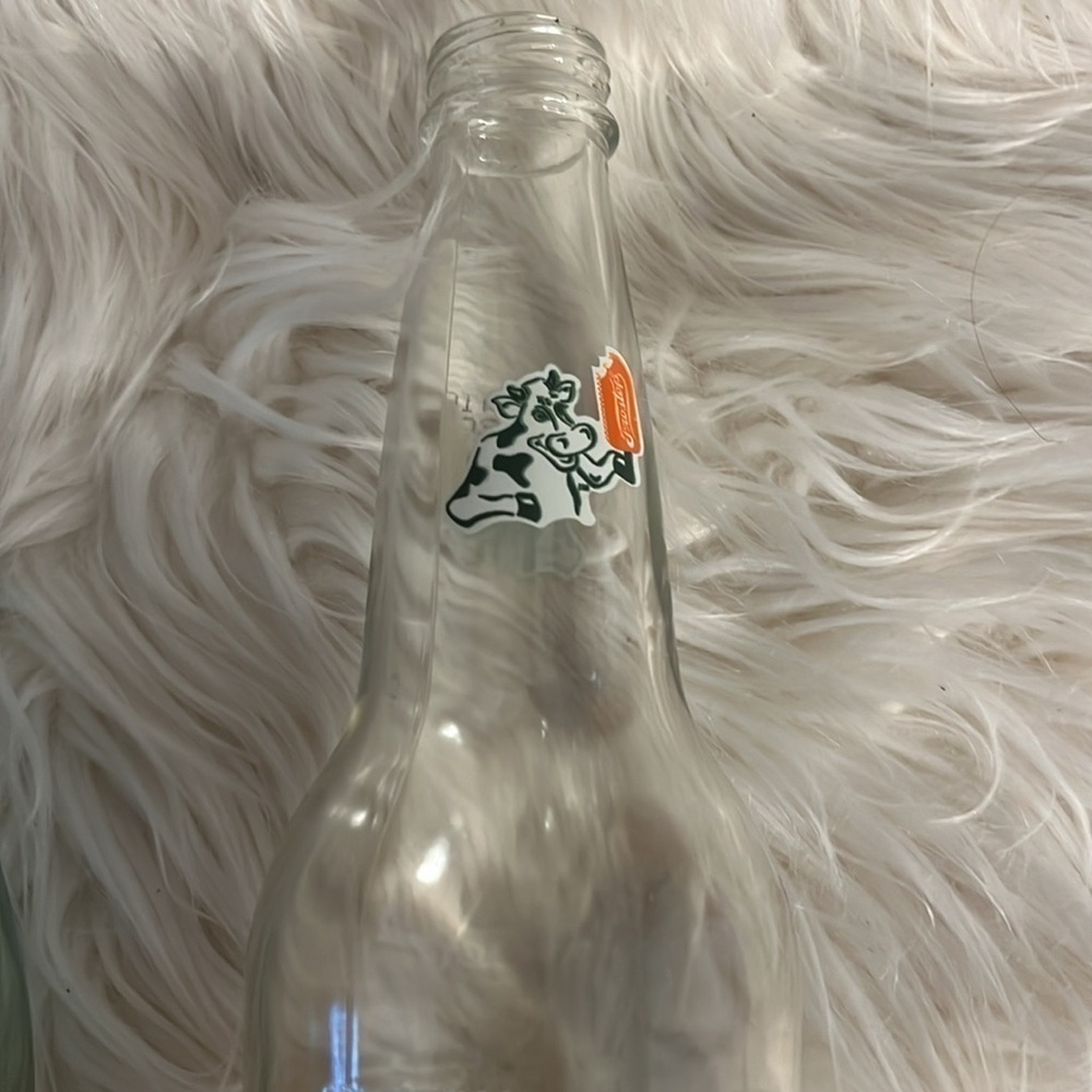 Set of 2 vintage soda pop bottles. RC Cola Frostop orange soda. - Picture 5 of 6